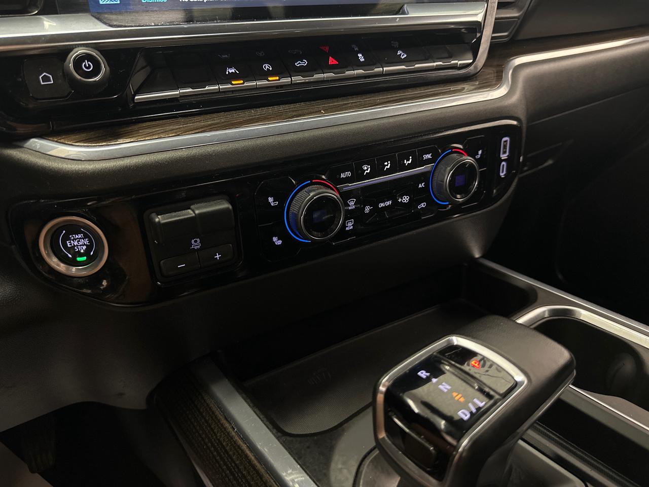 2024 Chevrolet Silverado 1500 LT Trail Boss Photo