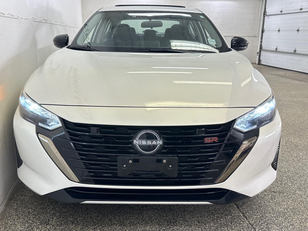 2024 Nissan Sentra SR Photo