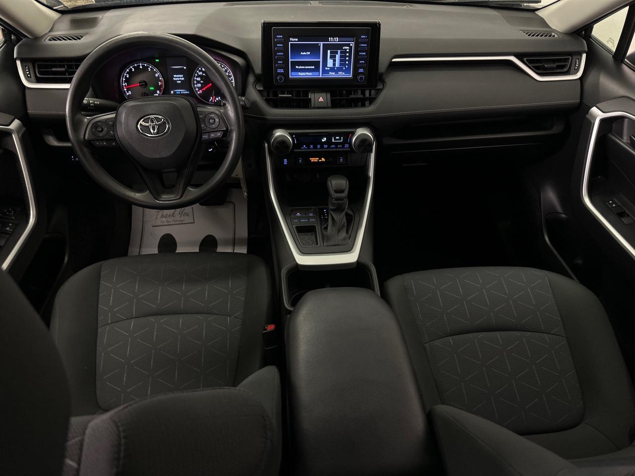 2022 Toyota RAV4 LE Photo
