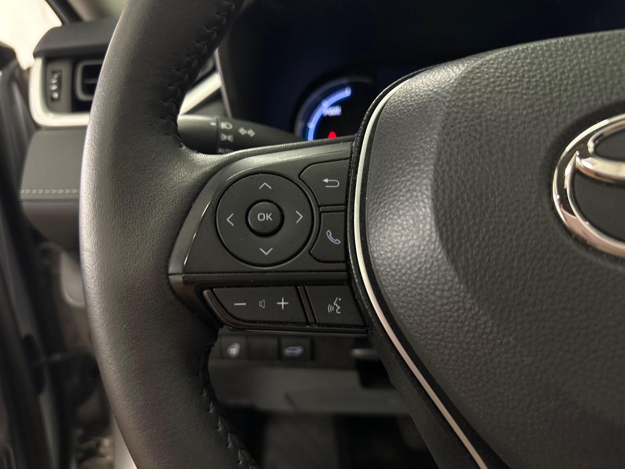 2024 Toyota RAV4 Hybrid XLE - HYBRID/AWD/SUNROOF/27KM/1 OWNER! Photo