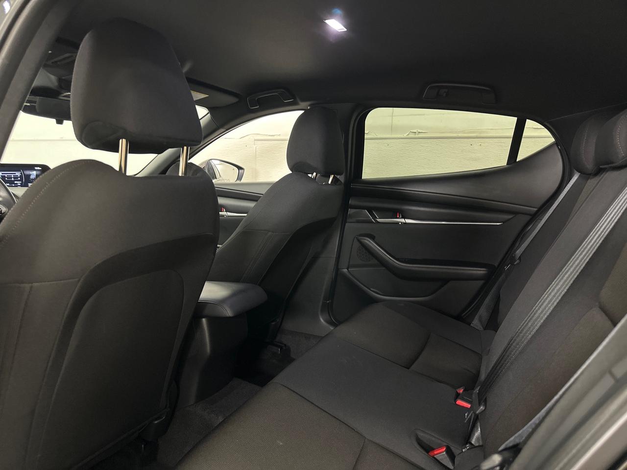 2025 Mazda MAZDA3 GX Photo