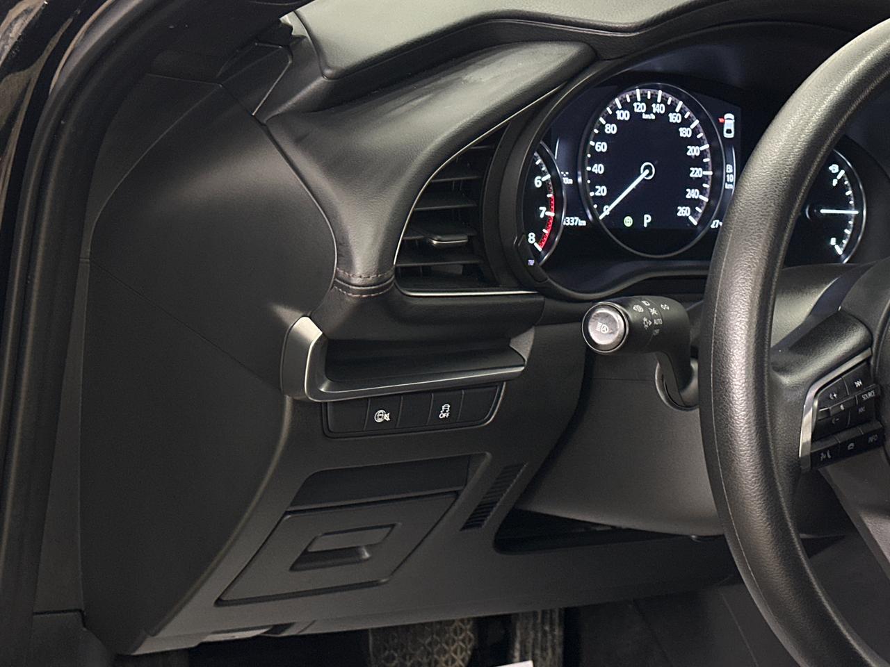 2025 Mazda MAZDA3 GX Photo
