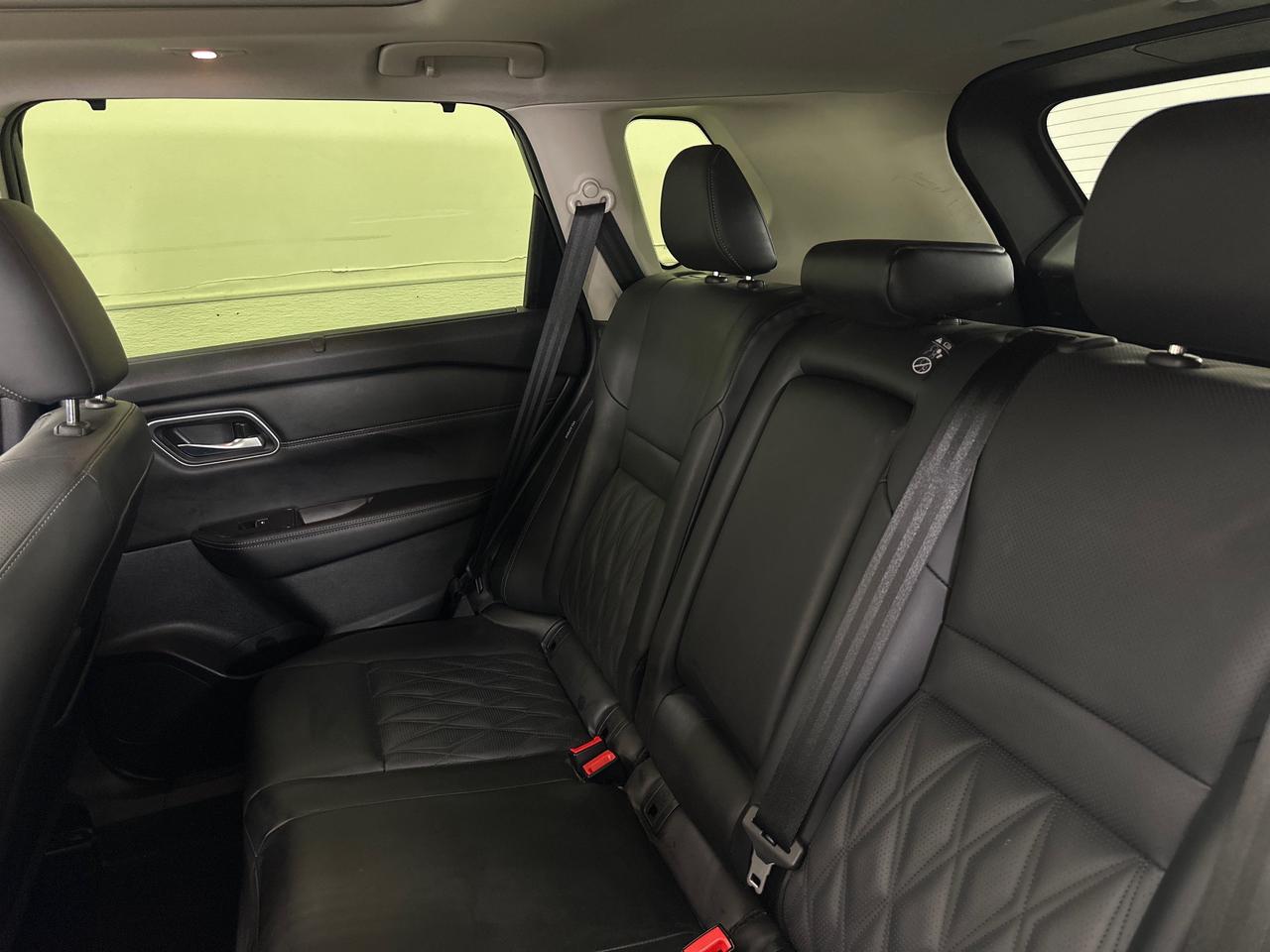2024 Nissan Rogue Platinum Photo