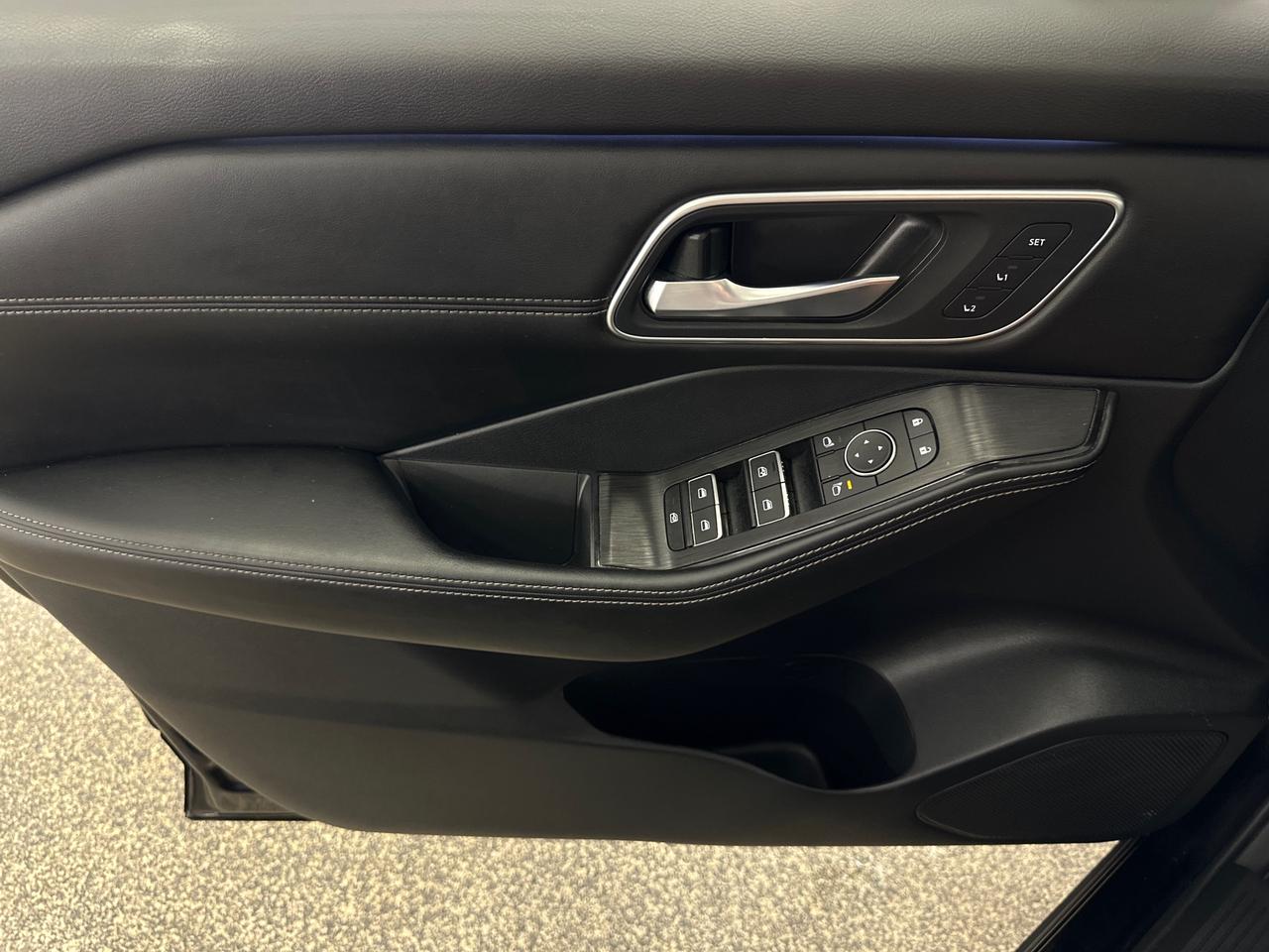 2024 Nissan Rogue Platinum Photo