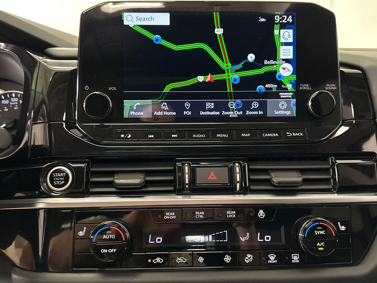 2022 Nissan Pathfinder SL Photo