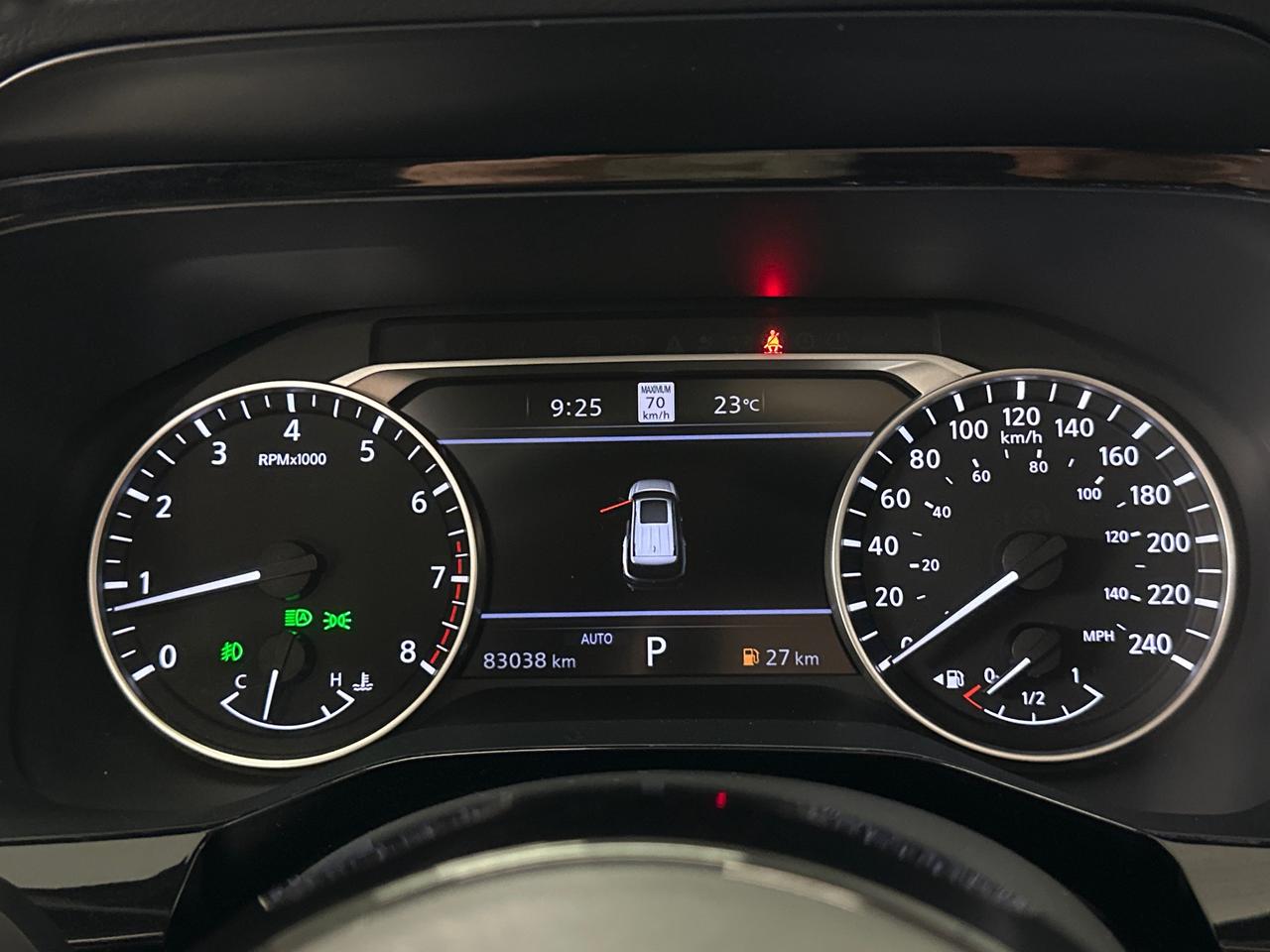 2022 Nissan Pathfinder SL Photo