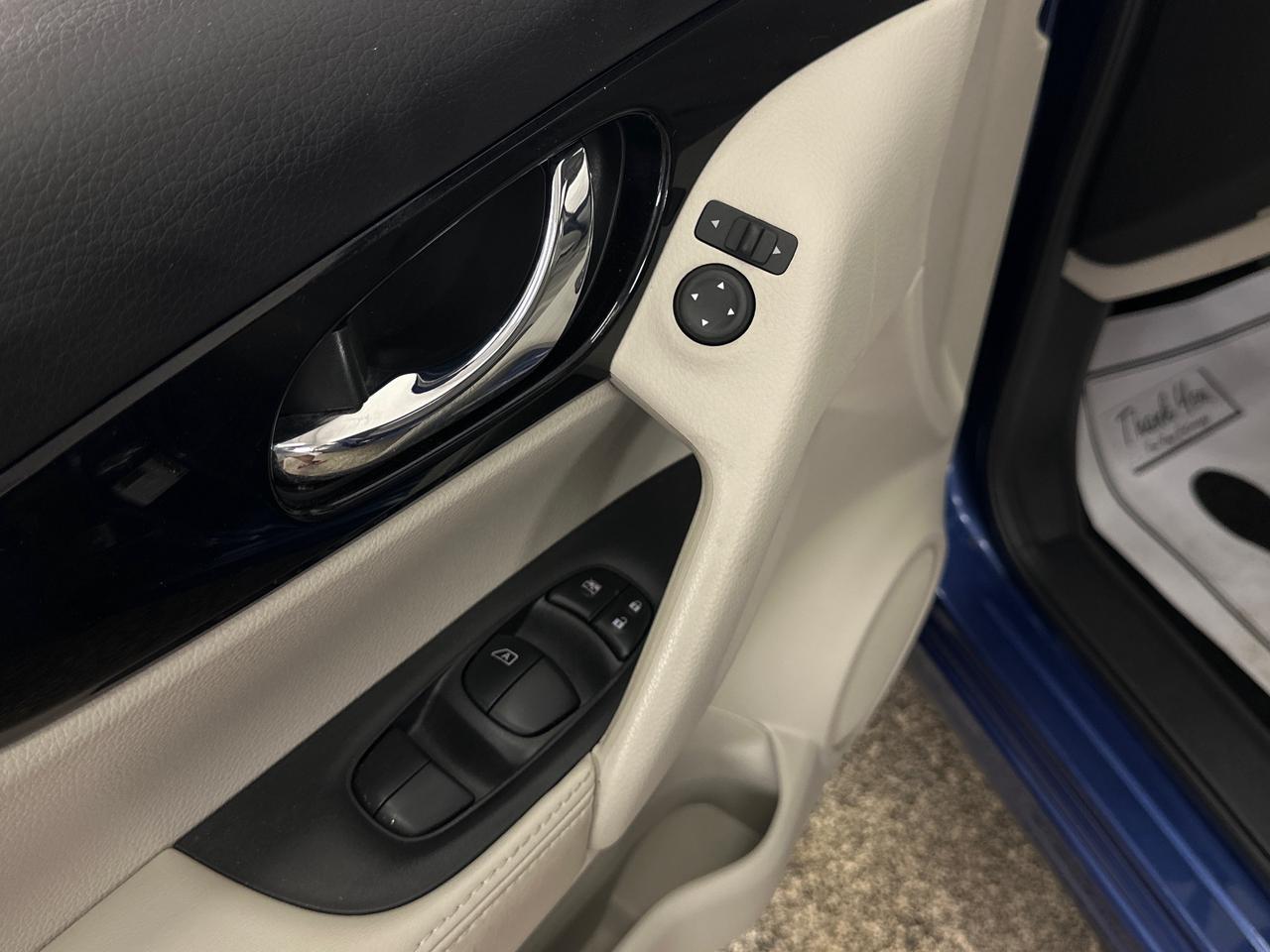 2023 Nissan Qashqai SV Photo