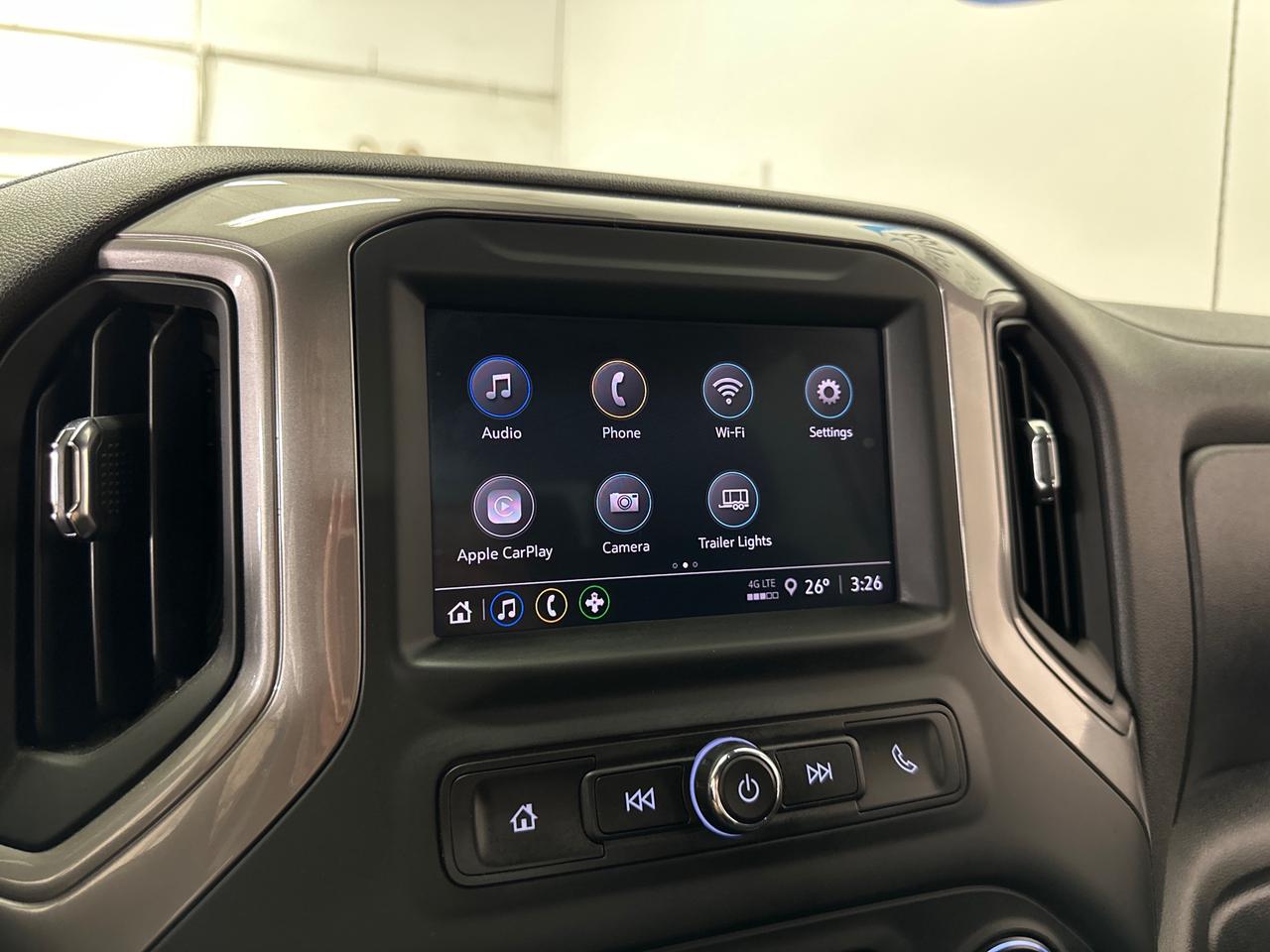 2024 Chevrolet Silverado 1500 Custom Trail Boss Photo