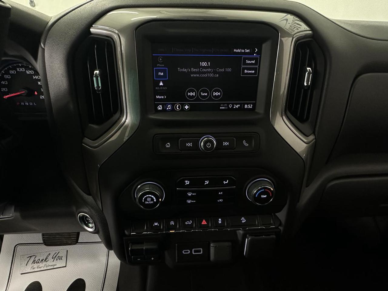 2024 Chevrolet Silverado 1500 Custom Trail Boss Photo