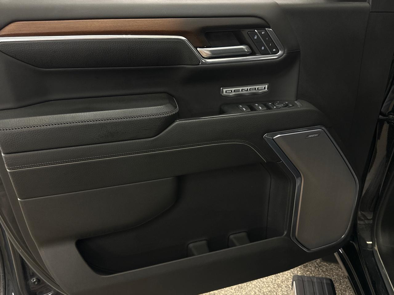 2024 GMC Sierra 1500 Denali Photo