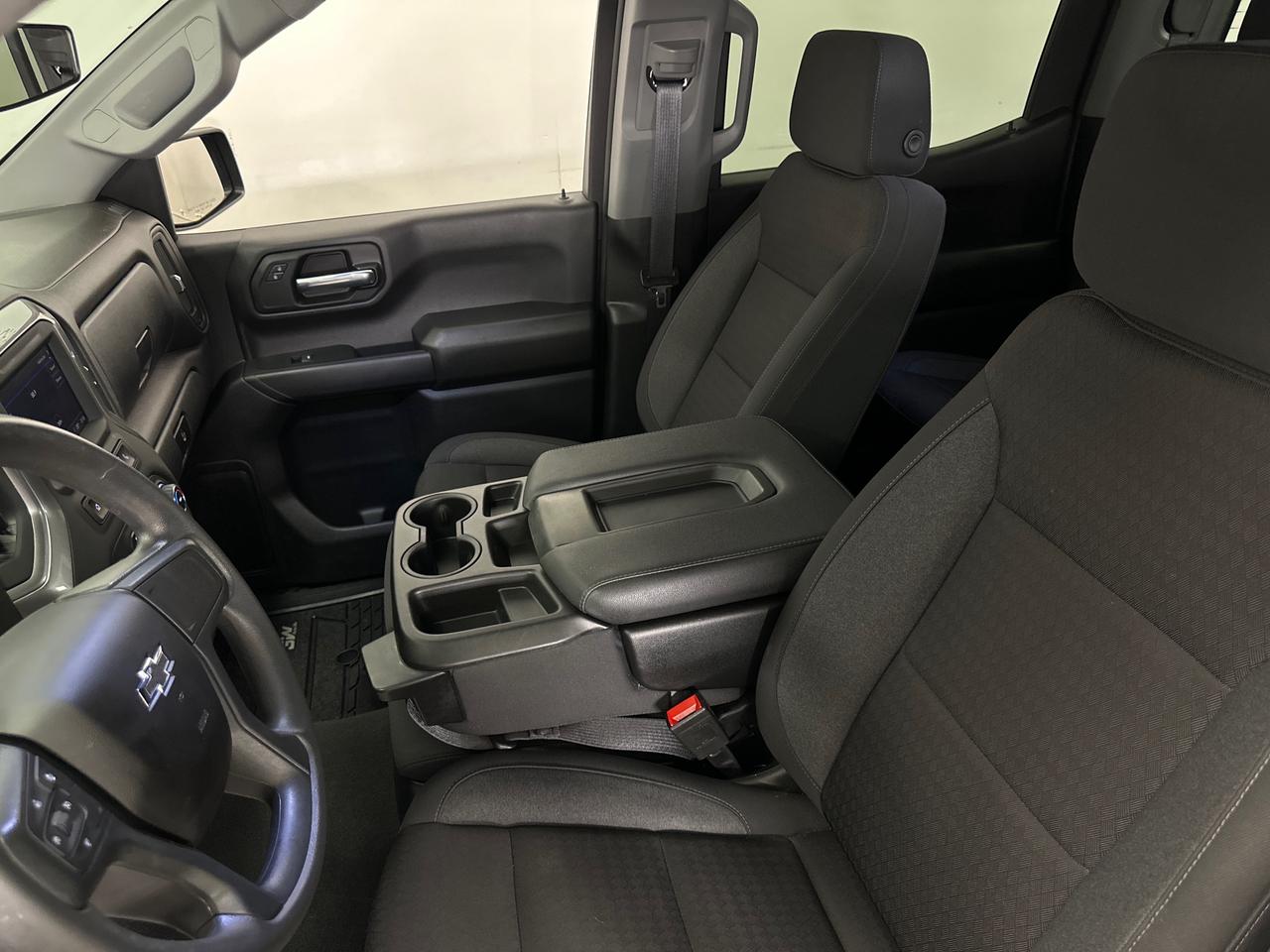 2024 Chevrolet Silverado 1500 Custom Trail Boss Photo