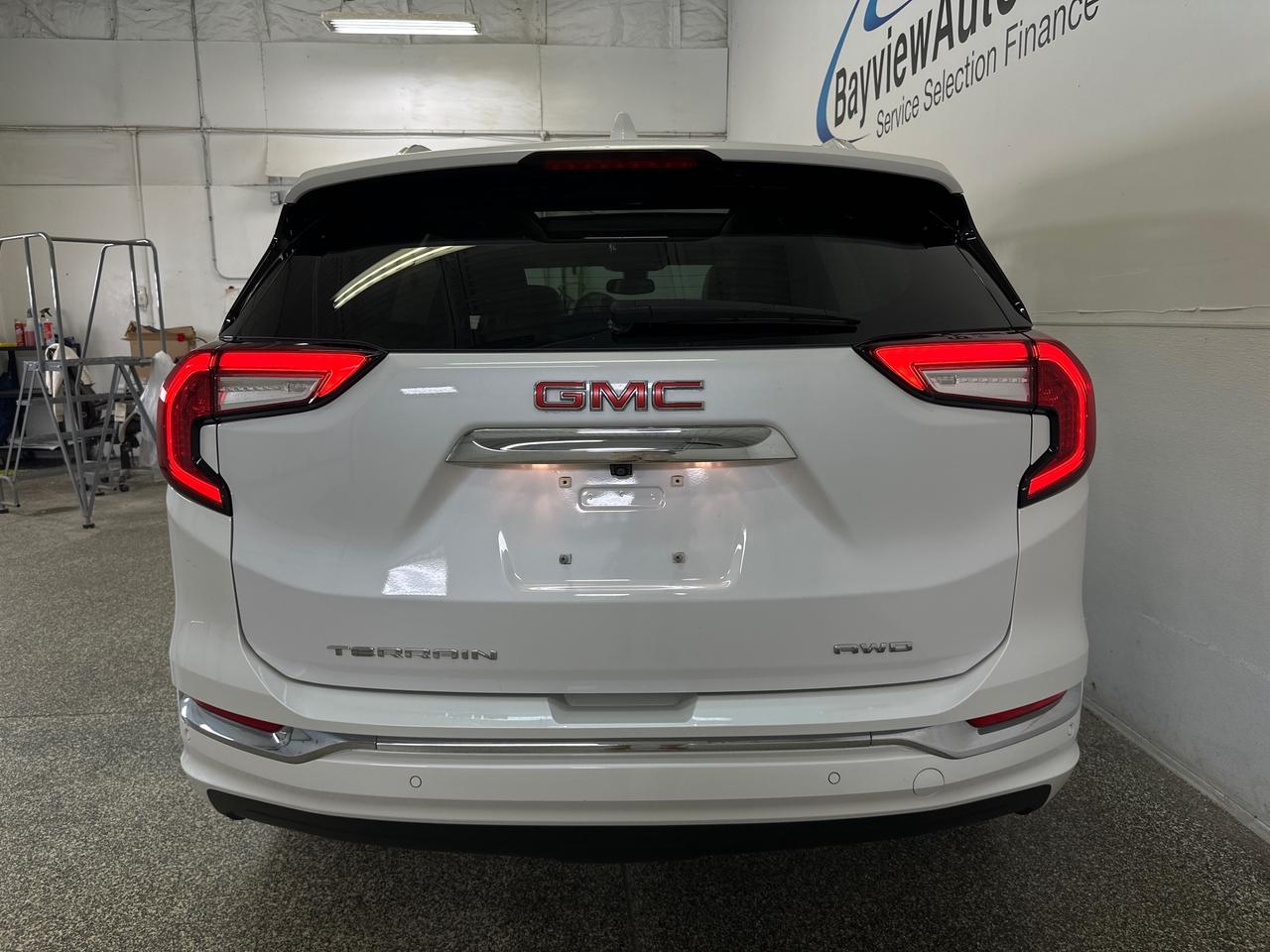 2024 GMC Terrain Denali Photo