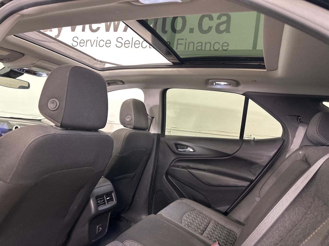2022 Chevrolet Equinox LT Photo