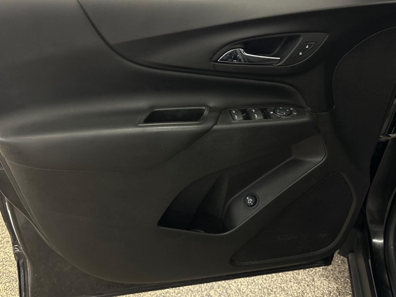 2022 Chevrolet Equinox LT Photo