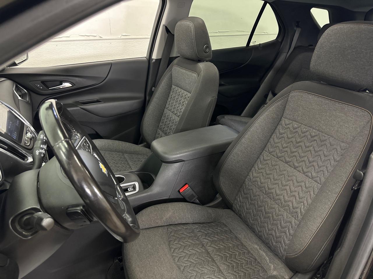 2022 Chevrolet Equinox LT Photo