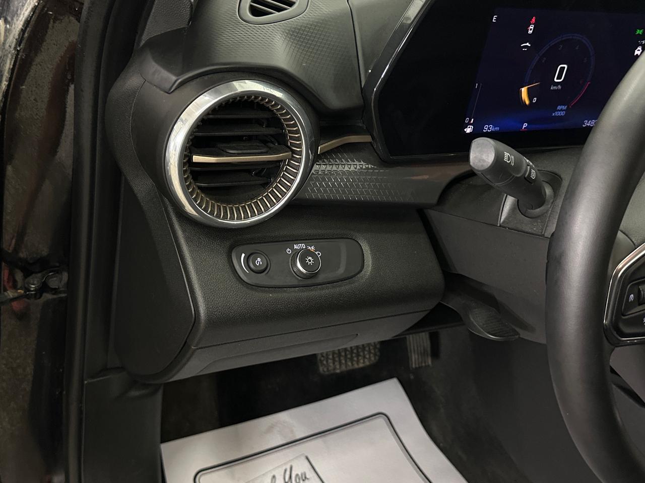 2025 Chevrolet Trax ACTIV Photo