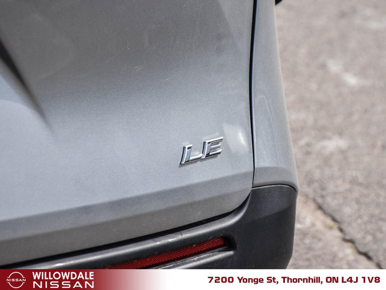 2025 Toyota Sienna LE 8-Passenger 4dr Front-Wheel Drive Passenger Van Photo