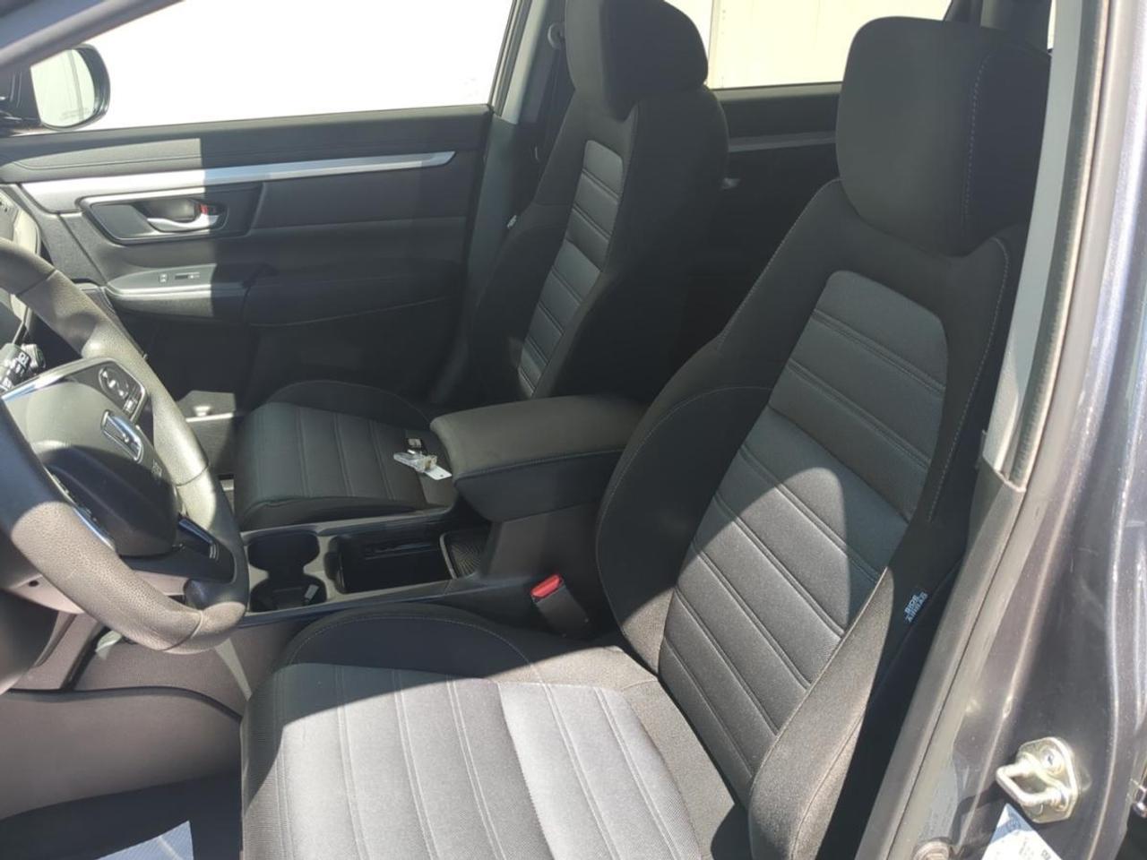 2017 Honda CR-V 2WD LX Photo