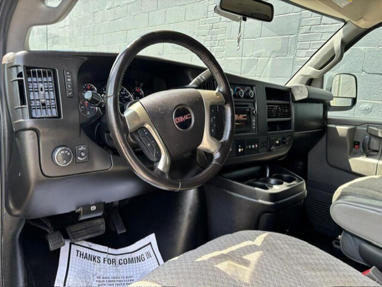 2019 GMC Savana Passenger LT 2500 **12 PASSENGER-NAVIGATION-CAMERA-TOW PKG** Photo