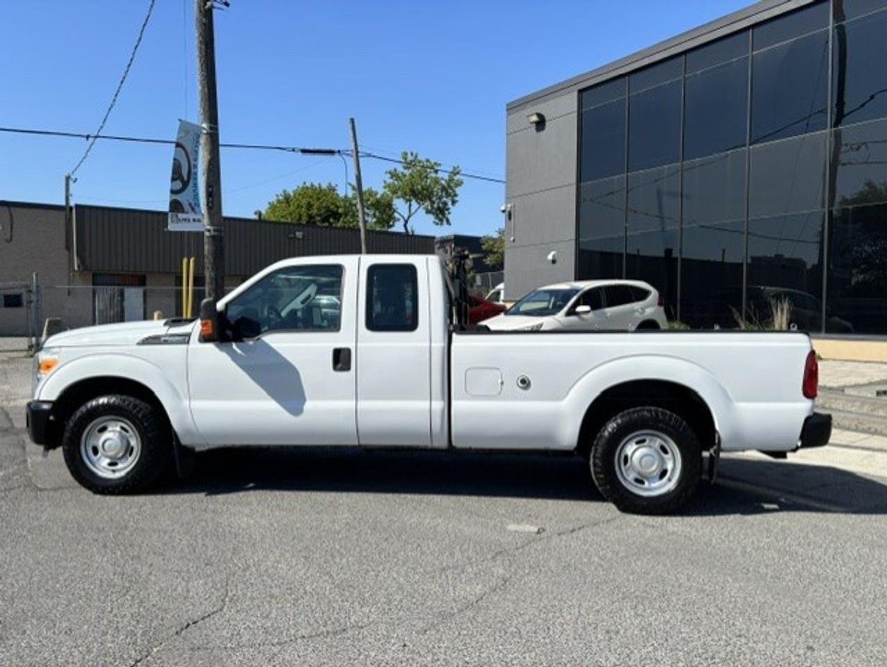 2015 Ford F-250 6.7 POWER STROKE DIESEL-ONLY 98KM-1 OWNER-LONG BOX Photo