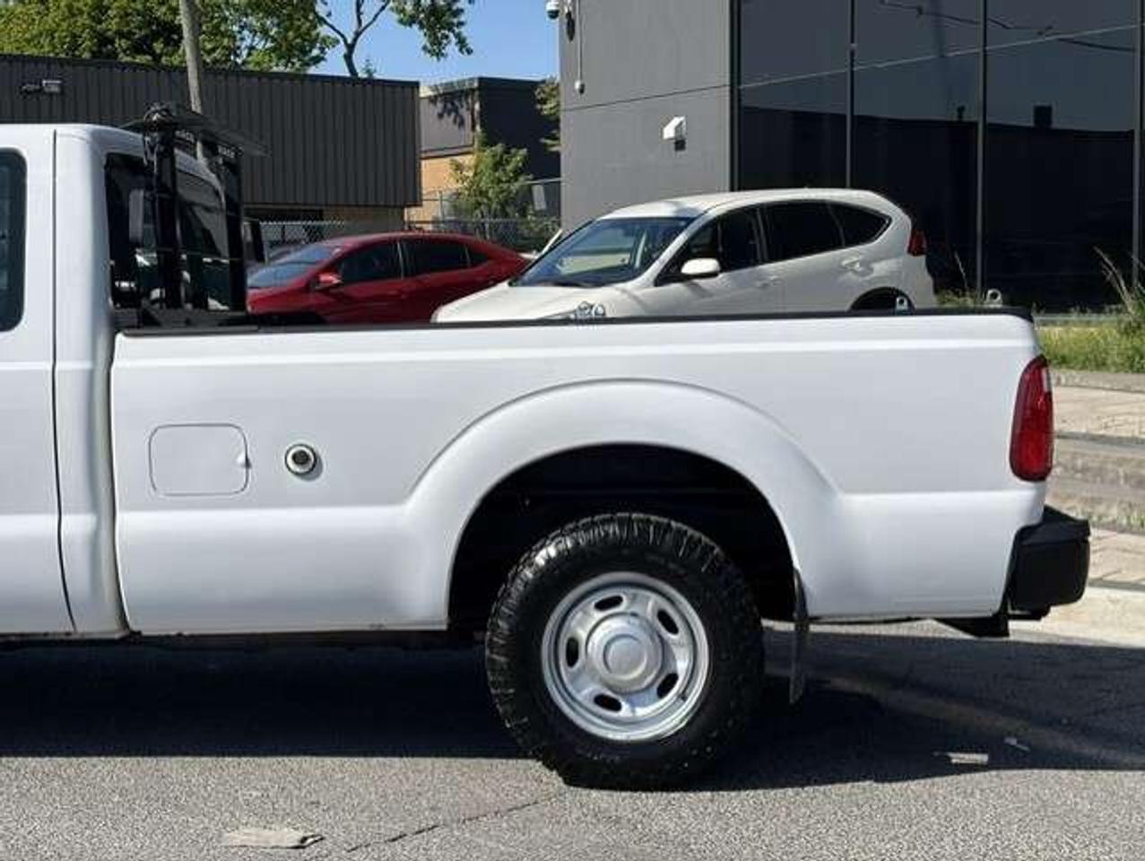 2015 Ford F-250 6.7 POWER STROKE DIESEL-ONLY 98KM-1 OWNER-LONG BOX Photo