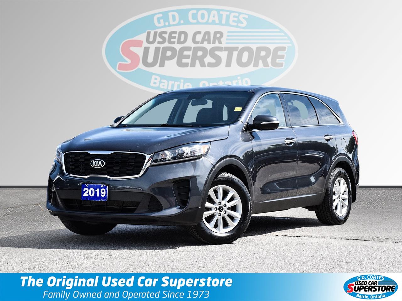 2019 Kia Sorento L ~Heated Seats ~ Bluetooth ~Carplay ~Camera Photo0