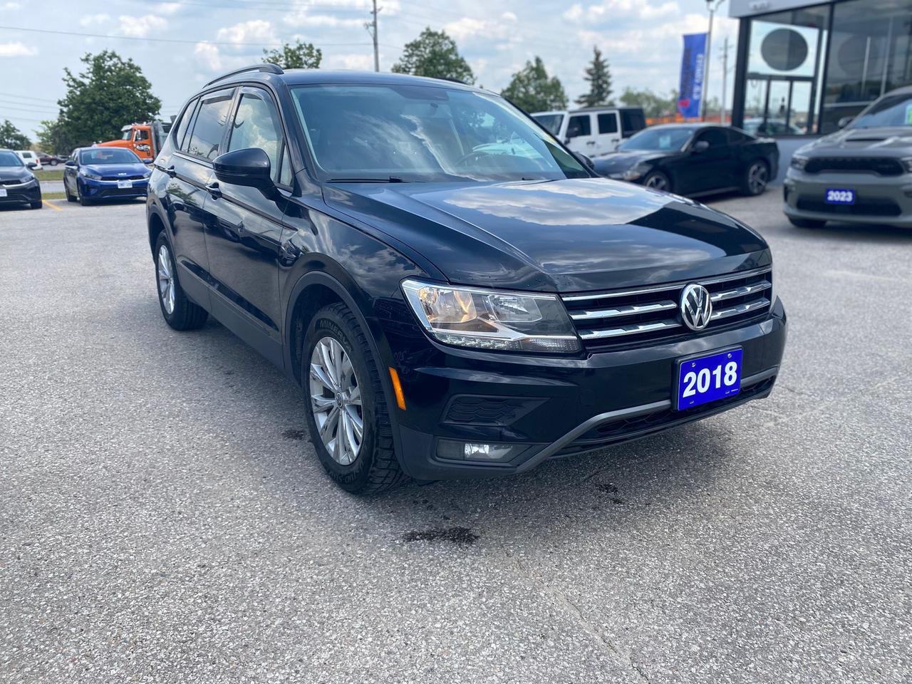 2018 Volkswagen Tiguan Trendline AWD ~CarPlay ~Bluetooth ~Camera Photo4