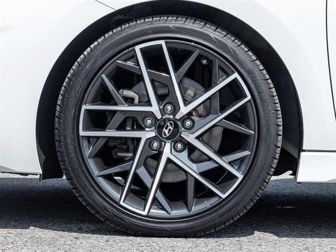 2020 Hyundai Elantra SPORT 4dr Sedan Photo
