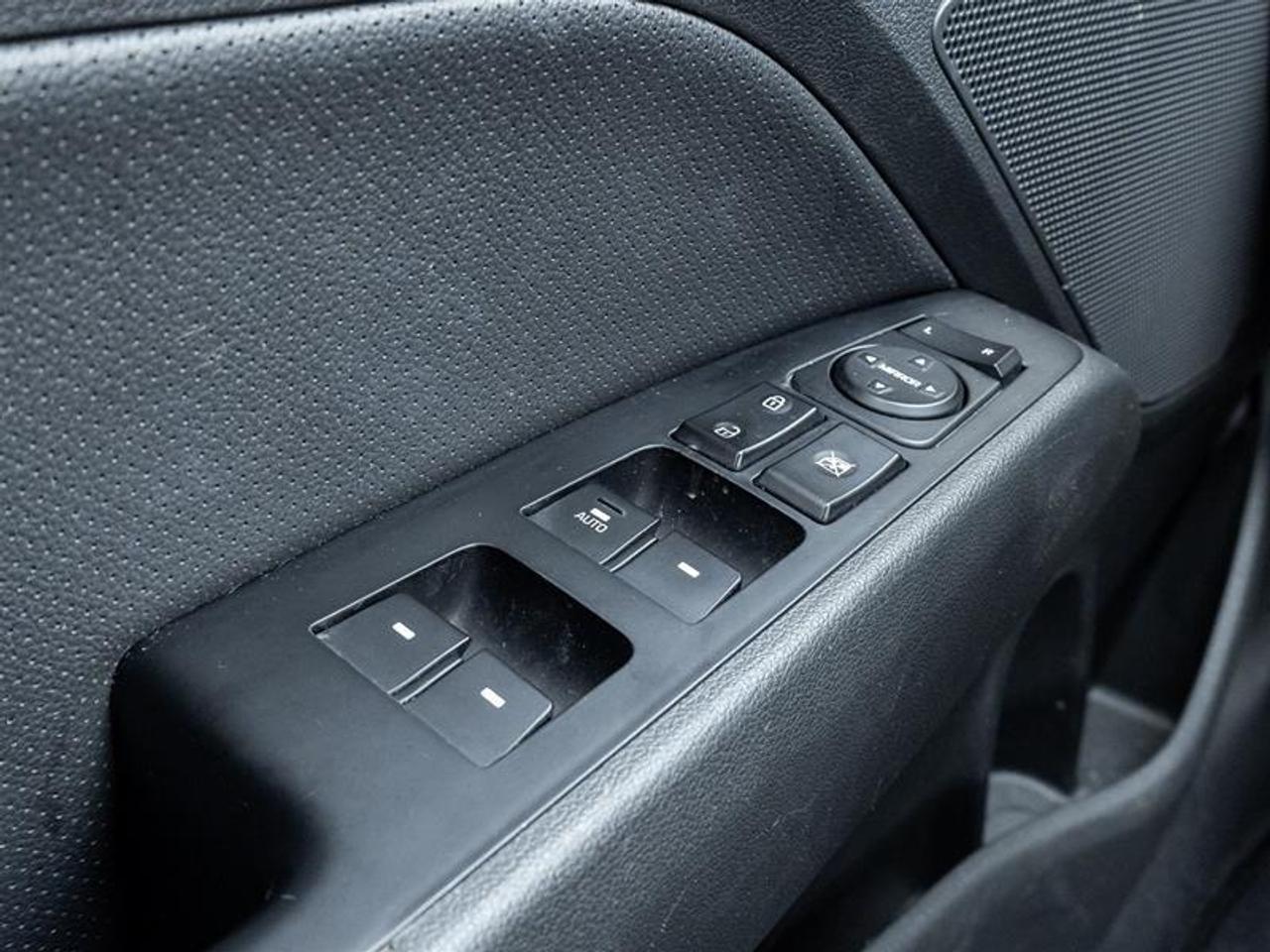 2020 Hyundai Elantra SPORT 4dr Sedan Photo