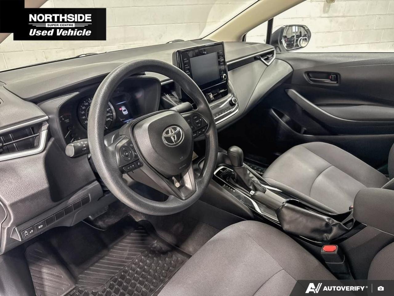 2022 Toyota Corolla L CVT Photo