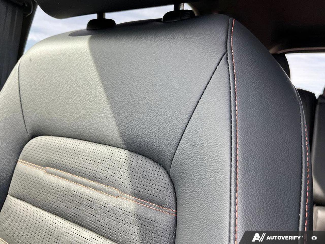 2024 Honda CR-V Hybrid Touring | Leather | Nav | Sunroof | Safety Tech | Photo