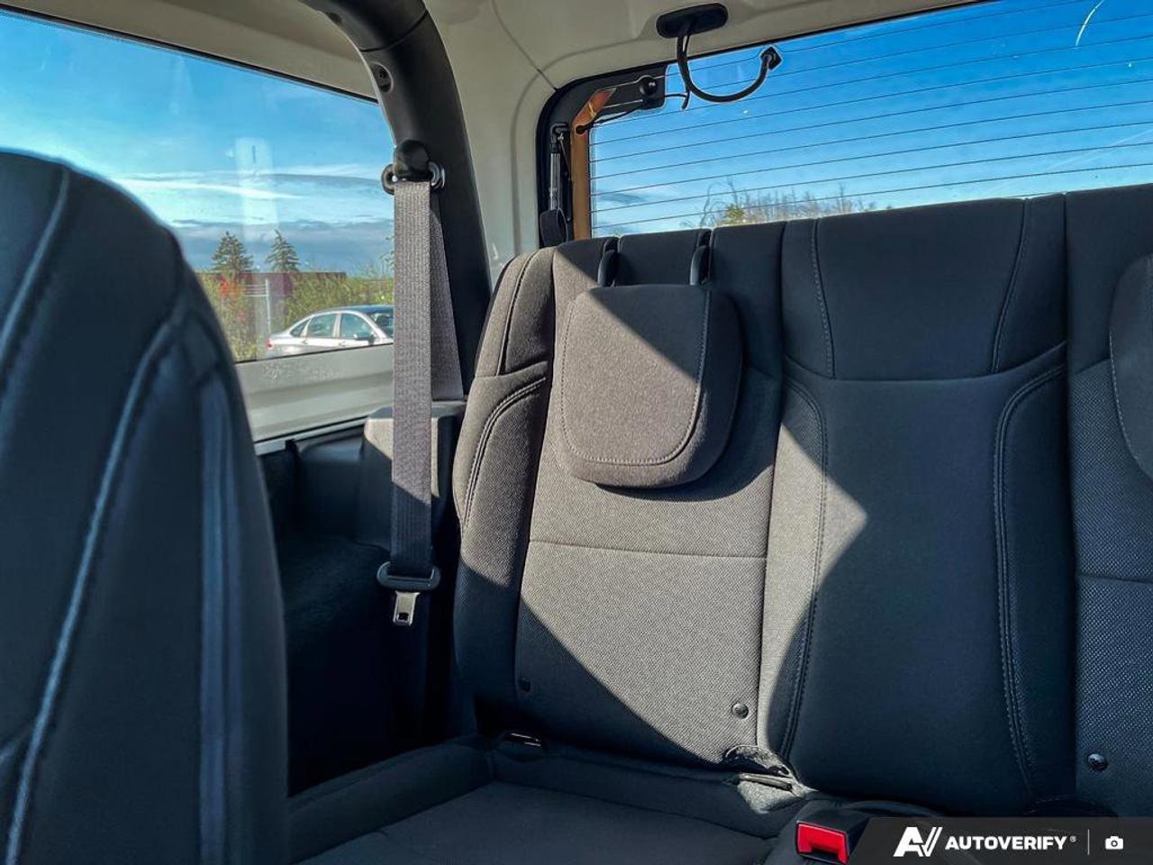 2022 Jeep Wrangler Sport S Photo