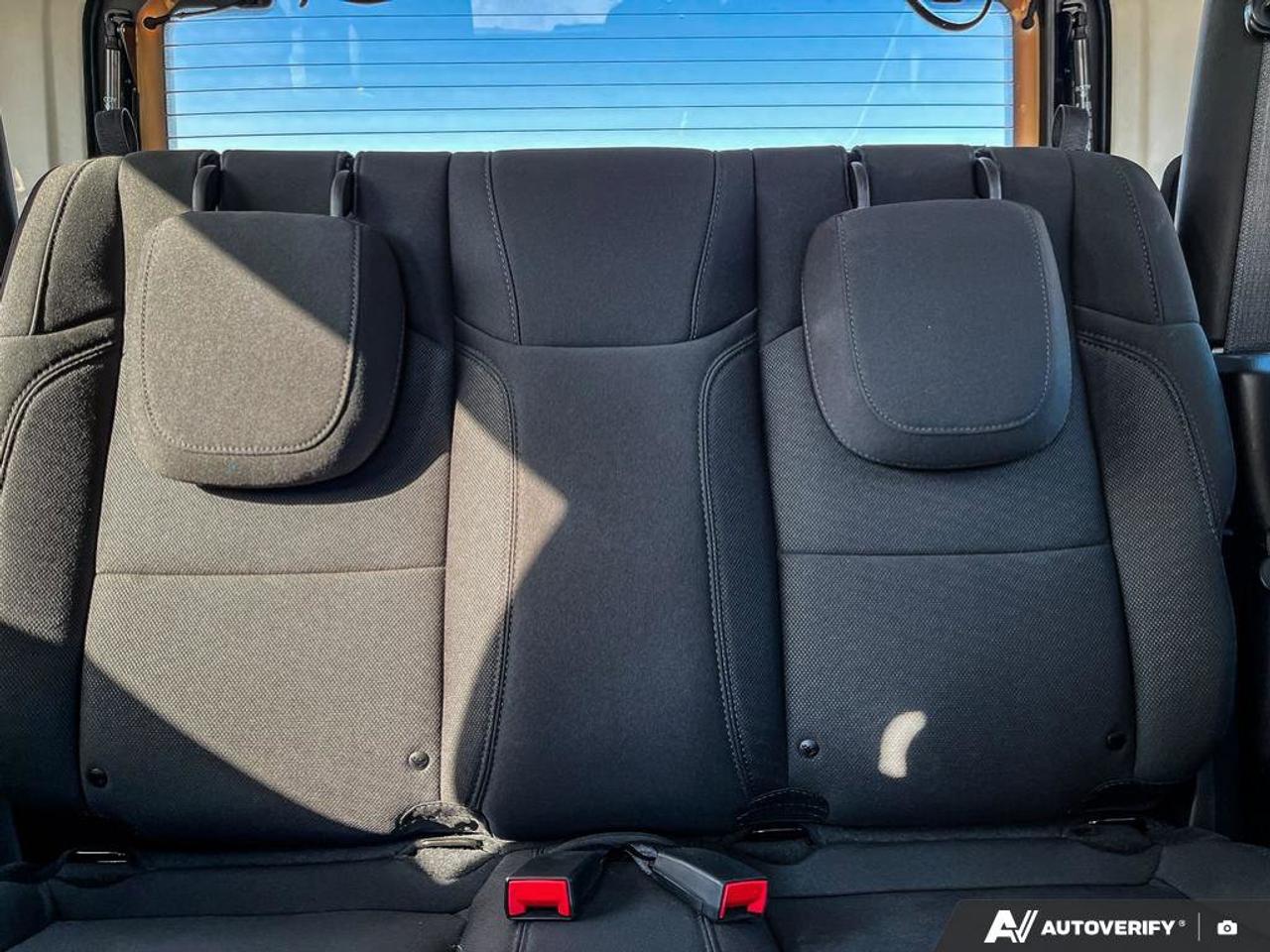 2022 Jeep Wrangler Sport S Photo