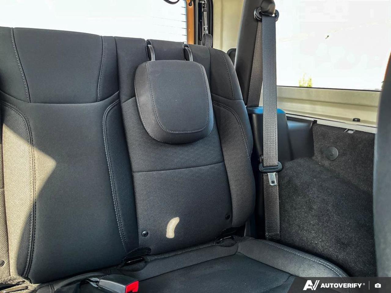 2022 Jeep Wrangler Sport S Photo