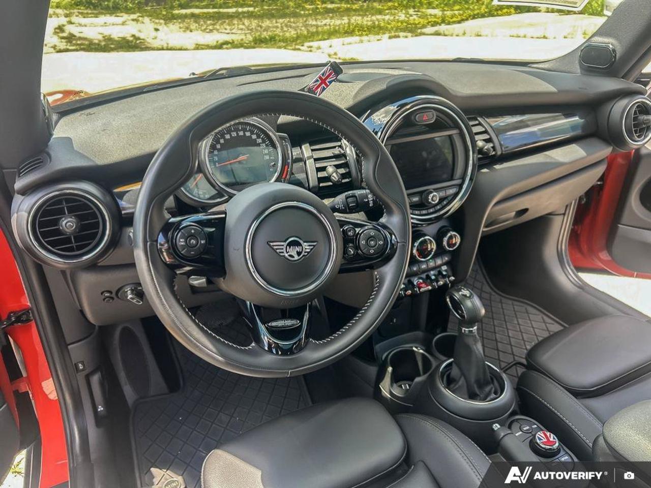 2019 MINI 3 Door Cooper S | Solaris Orange | Leather | Sunroof | Heated Seats | Reverse Camera | Bluetooth Photo