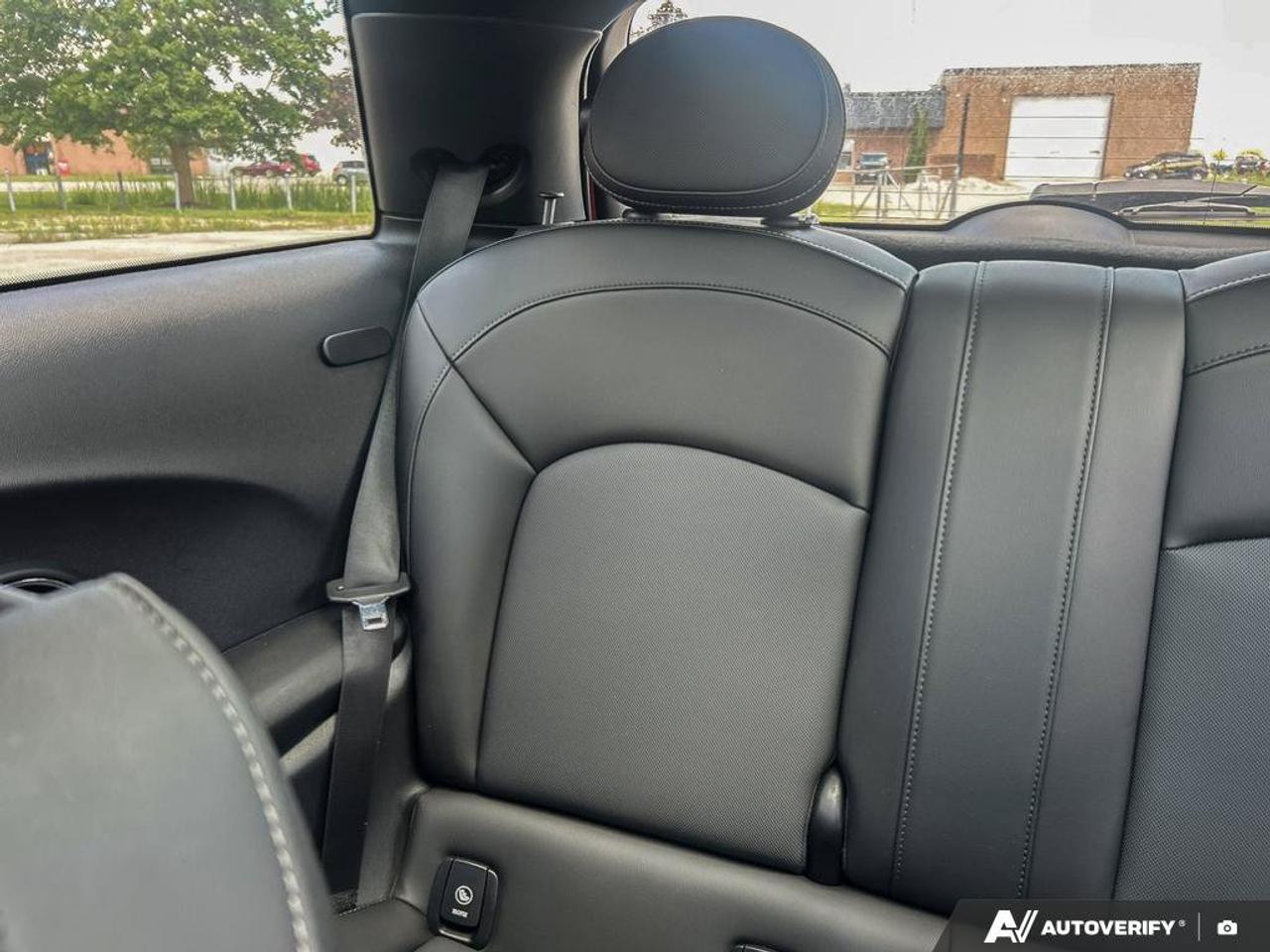 2019 MINI 3 Door Cooper S | Solaris Orange | Leather | Sunroof | Heated Seats | Reverse Camera | Bluetooth Photo