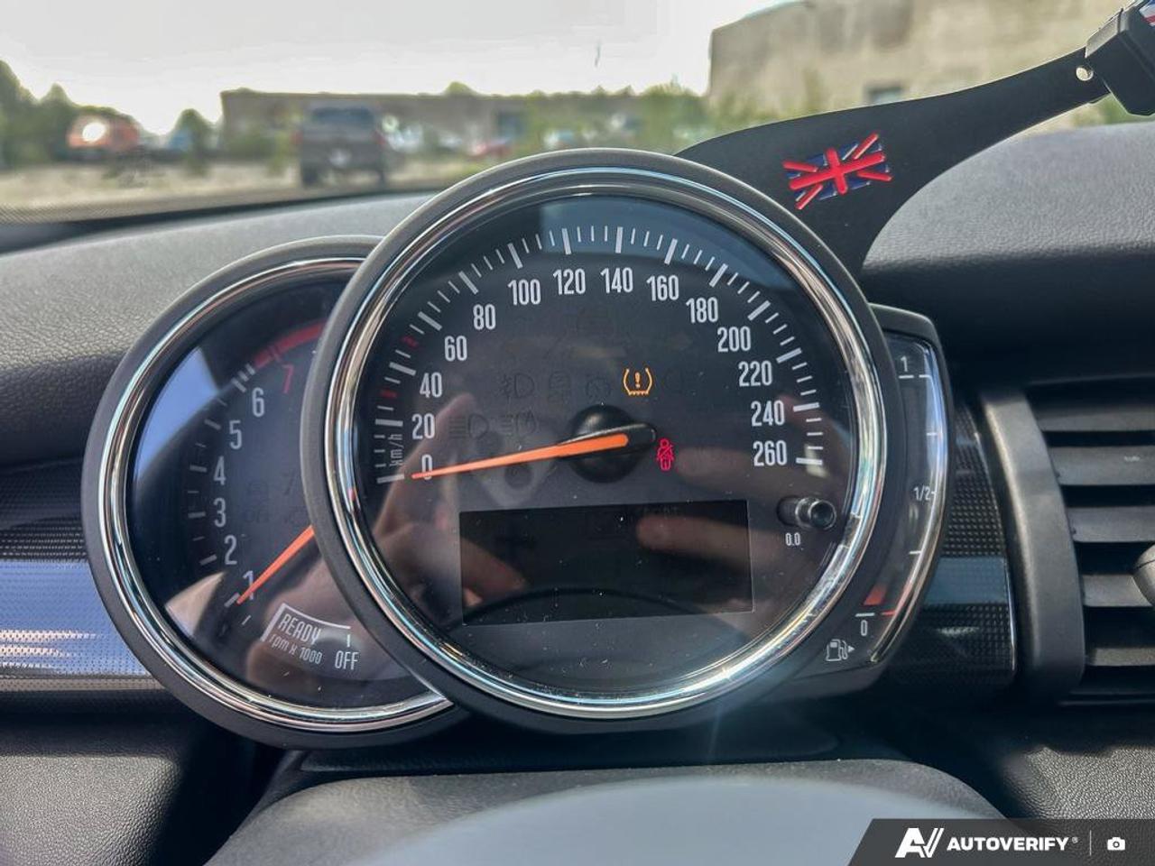 2019 MINI 3 Door Cooper S | Solaris Orange | Leather | Sunroof | Heated Seats | Reverse Camera | Bluetooth Photo