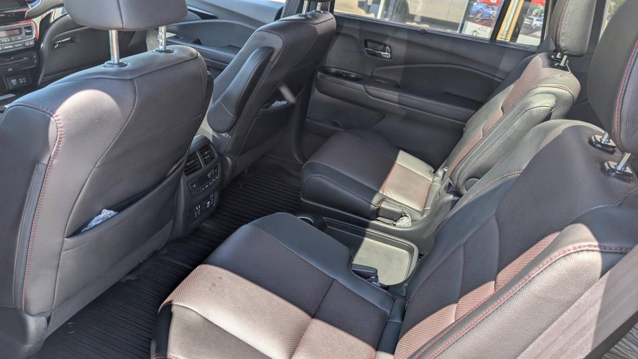 2022 Honda Pilot Black Edition 4dr All-Wheel Drive Photo