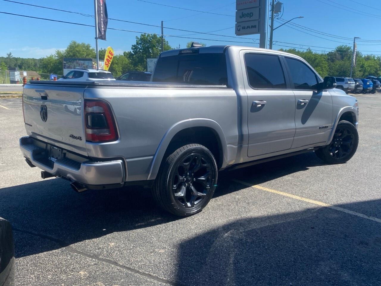 2022 RAM 1500 Limited 4x4 Crew Cab 5'7 Box Photo