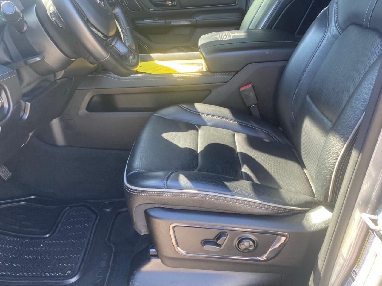 2022 RAM 1500 Limited 4x4 Crew Cab 5'7 Box Photo