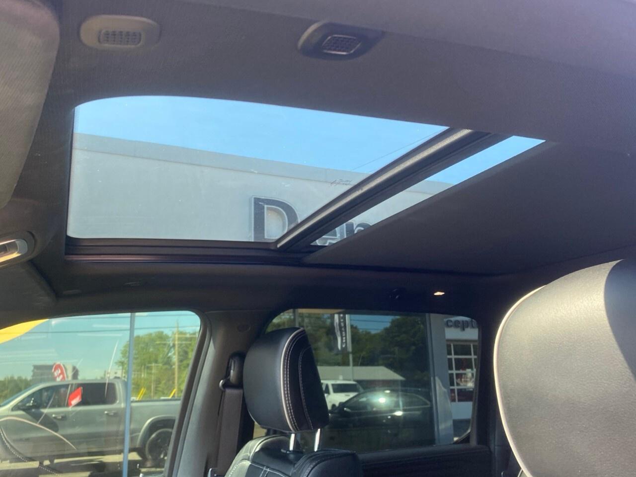 2022 RAM 1500 Limited 4x4 Crew Cab 5'7 Box Photo