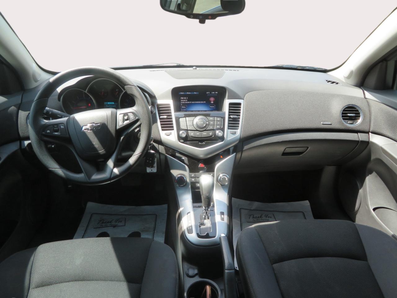 2016 Chevrolet Cruze 4DR SDN LT W-1LT Photo
