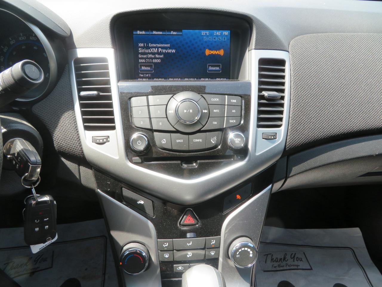 2016 Chevrolet Cruze 4DR SDN LT W-1LT Photo
