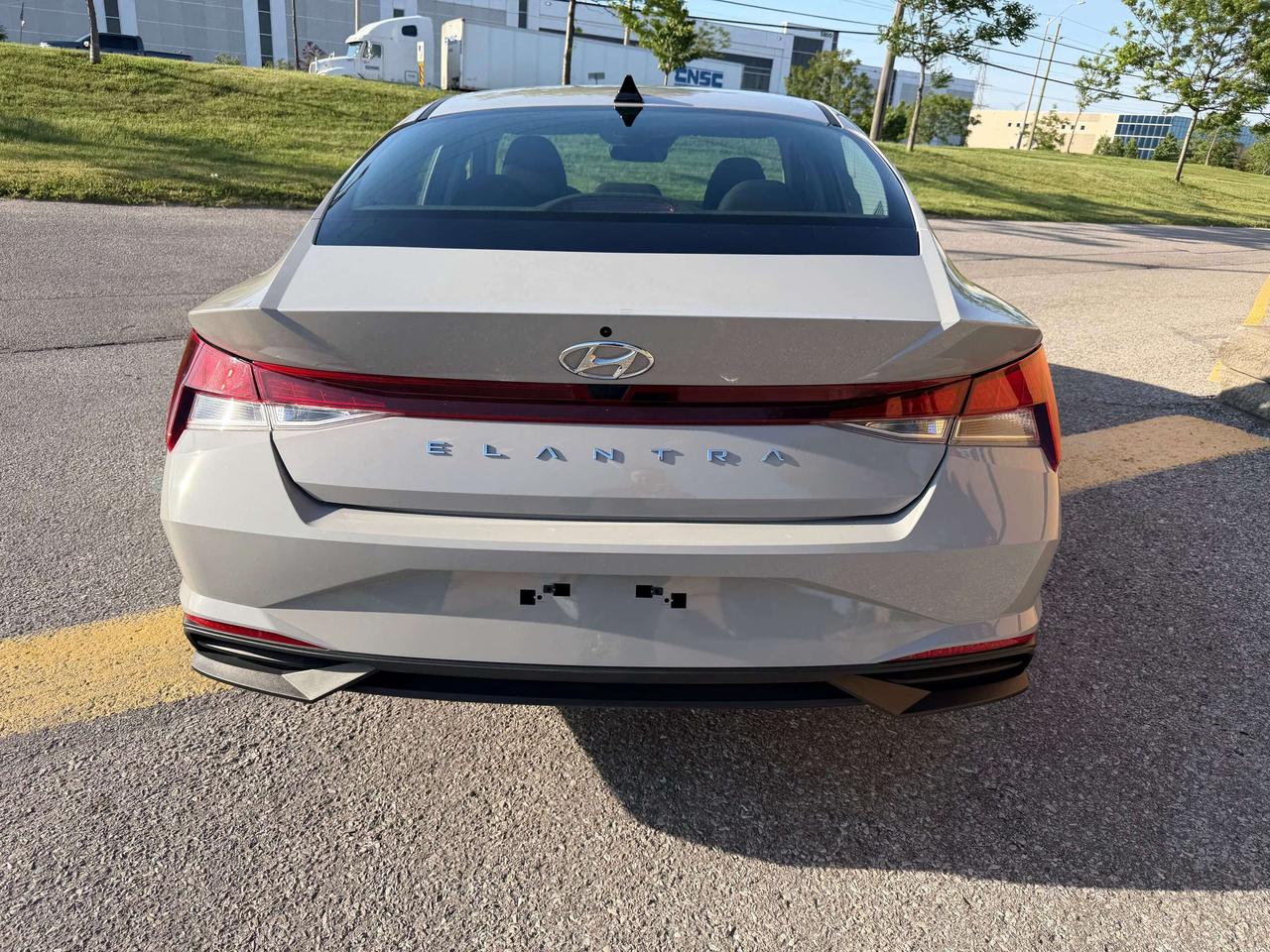 2023 Hyundai Elantra Essential, Clean Carfax, Automatic, Certified Photo