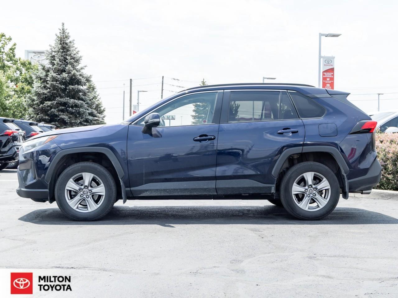 2023 Toyota RAV4 POWER SEAT SUNROOF HEATED STEERING ONE OWNER XLE Photo2