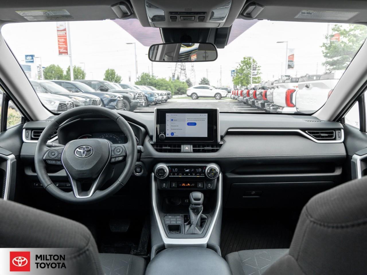 2023 Toyota RAV4 POWER SEAT SUNROOF HEATED STEERING ONE OWNER XLE Photo