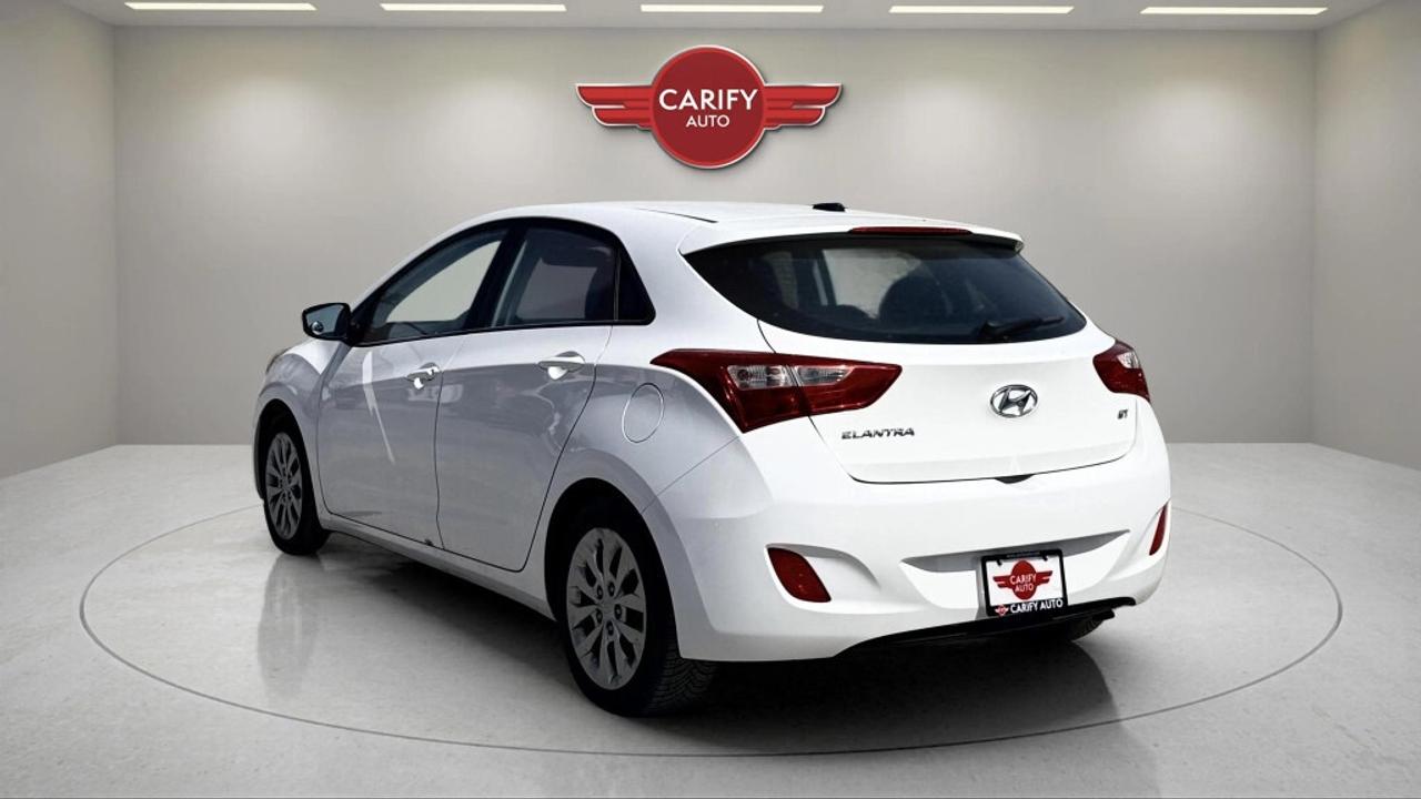 2016 Hyundai Elantra GT Hatchback Automatic GL Photo
