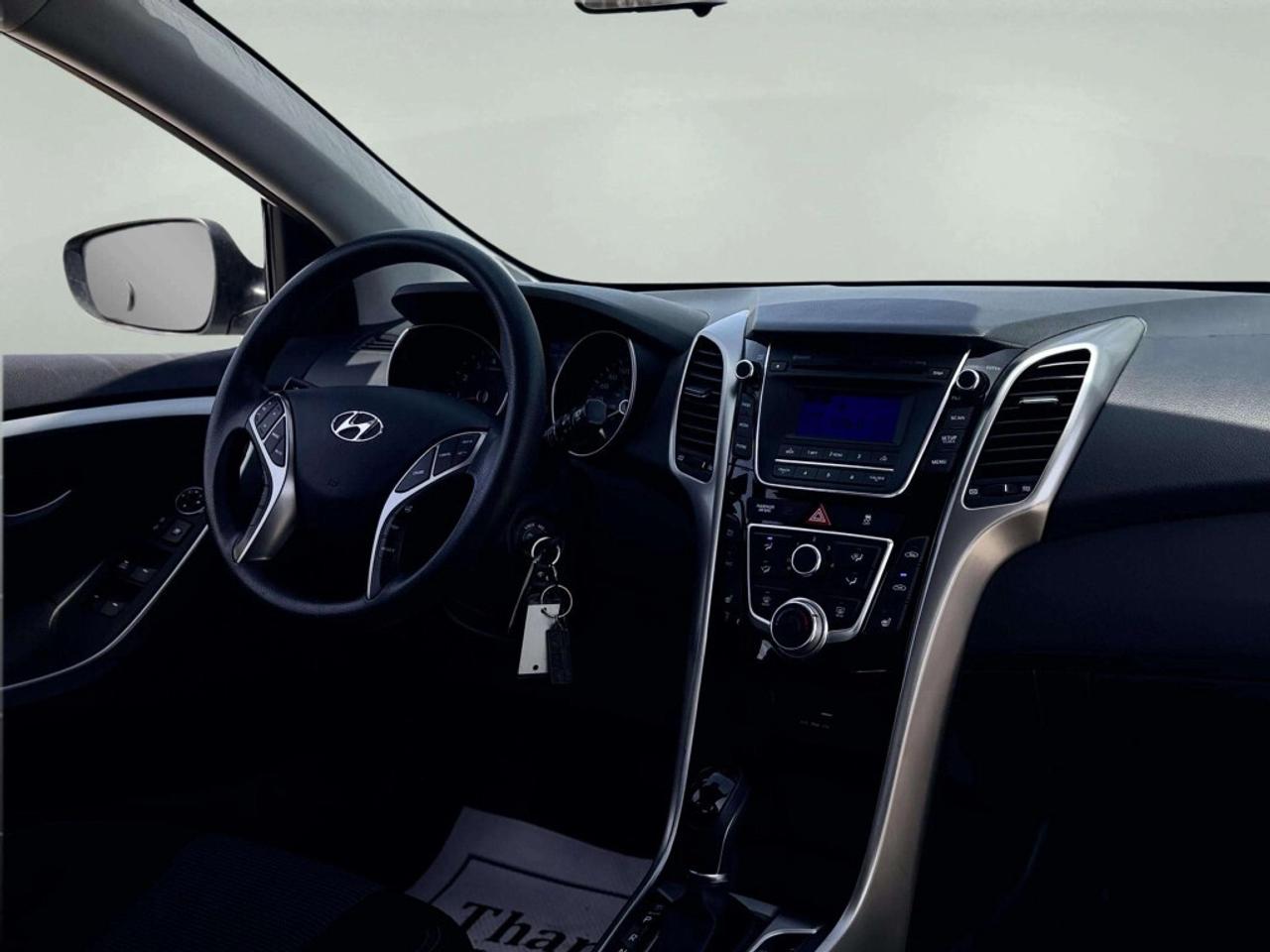 2016 Hyundai Elantra GT Hatchback Automatic GL Photo