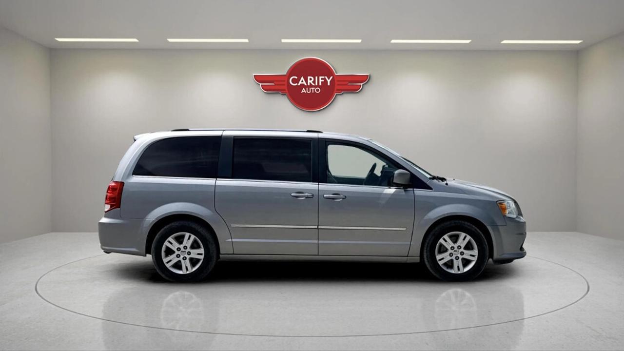 2016 Dodge Grand Caravan Crew Plus Photo3