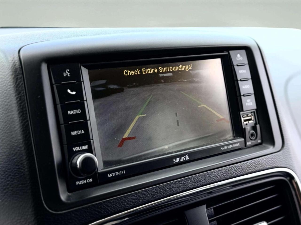 2016 Dodge Grand Caravan Crew Plus Photo